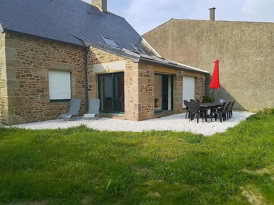 Holiday home Gite Les Goelands Cherrueix
